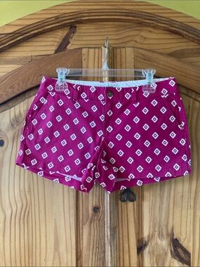 Women's Old Navy pink white diamonds cute chino shorts size 6